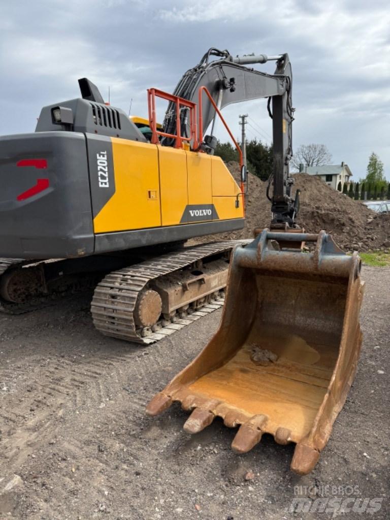 Volvo EC 220 EL Escavadeiras de esteiras