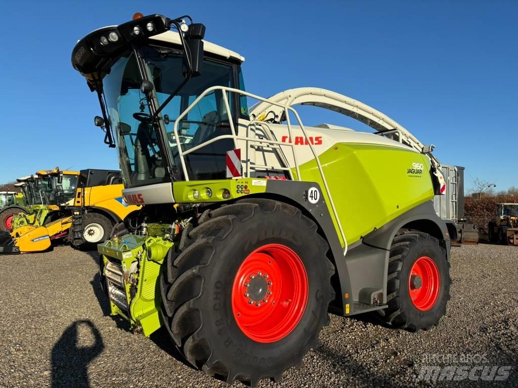 CLAAS Jaguar 960 4WD Forrageiras auto-propulsionadas