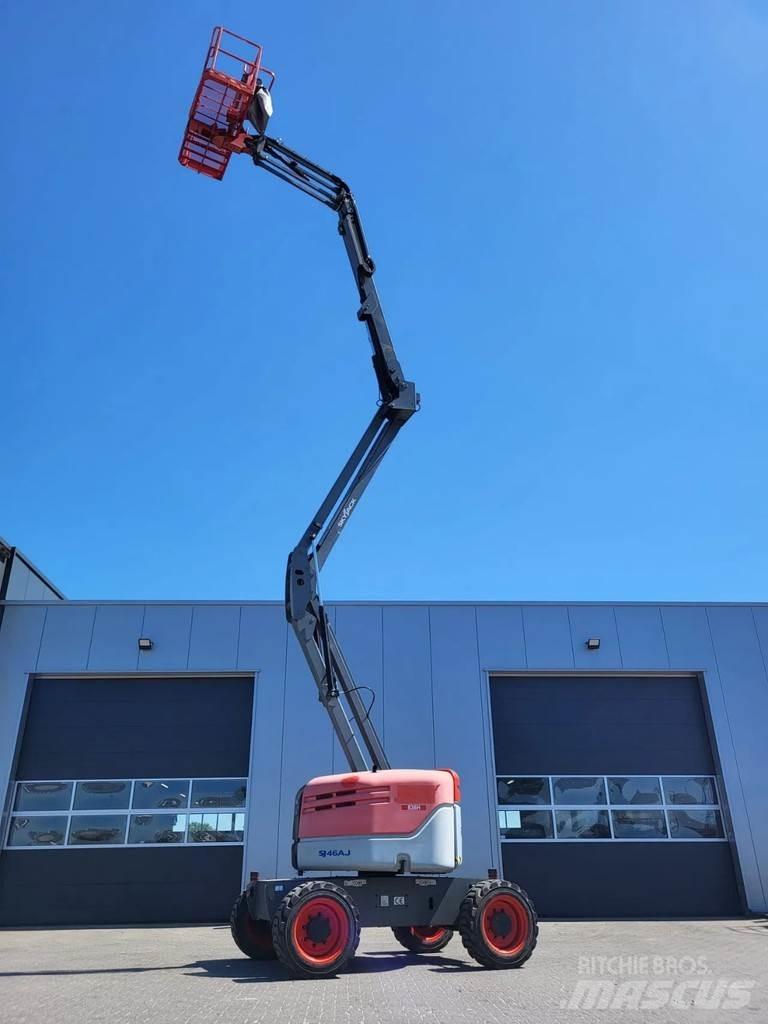 SkyJack SJ 46AJ Elevadores braços articulados