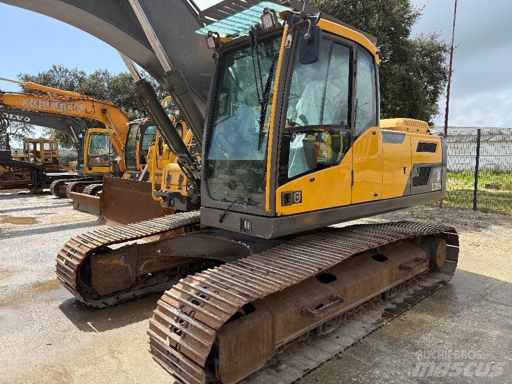 Volvo EC220D Escavadeiras de esteiras