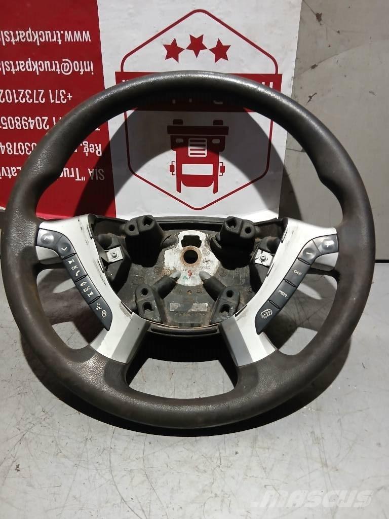 MAN TGX   81464306027 Cabines e interior