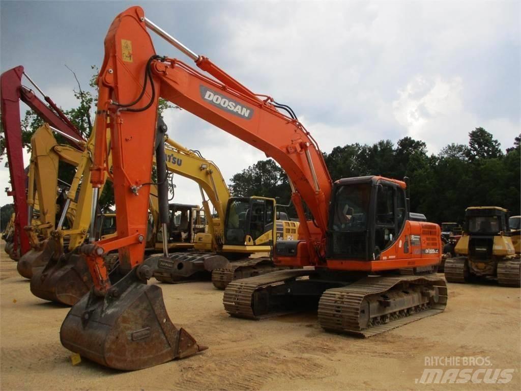 Doosan dx225 Escavadeiras de esteiras