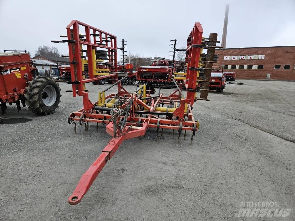 Tume Nordic 5606 Grades