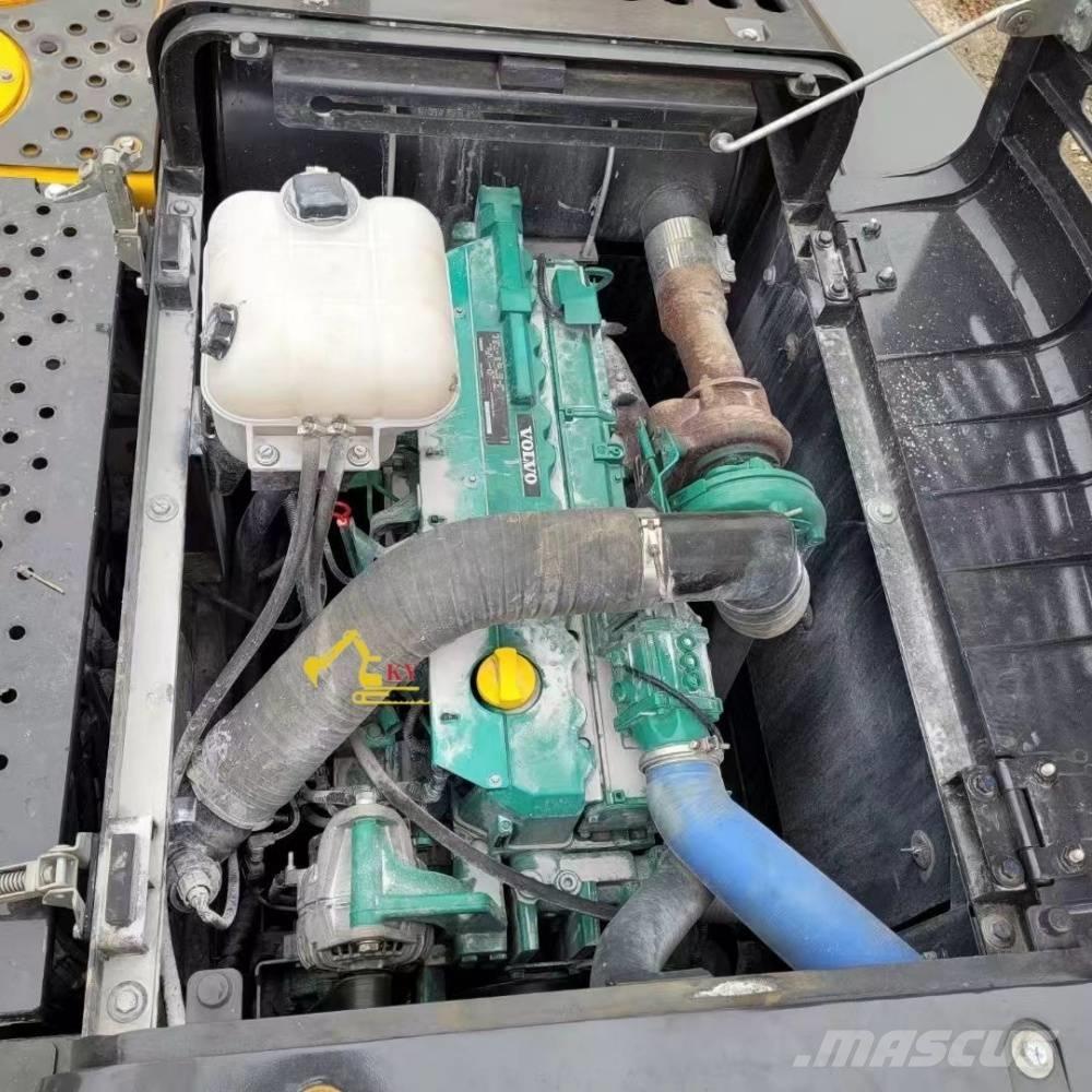 Volvo 240 Escavadeiras de esteiras