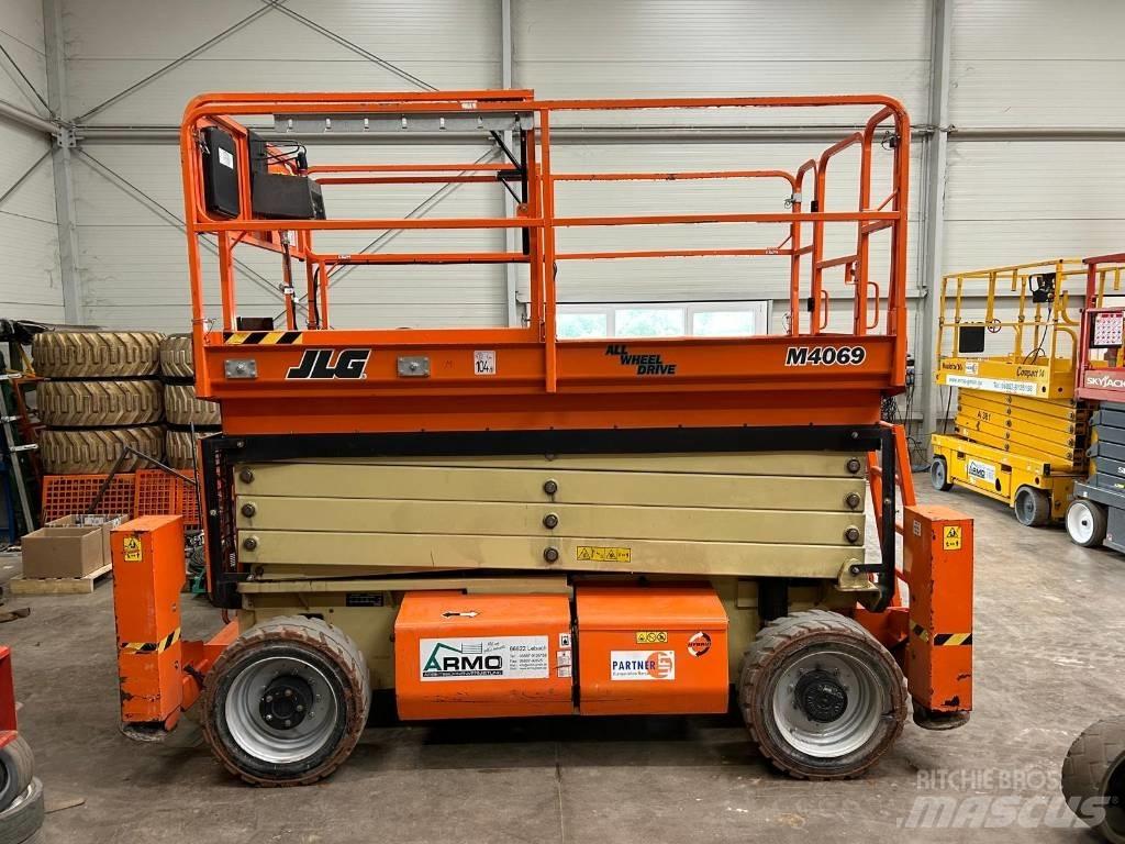 JLG M 4069 LE Elevadores de tesoura