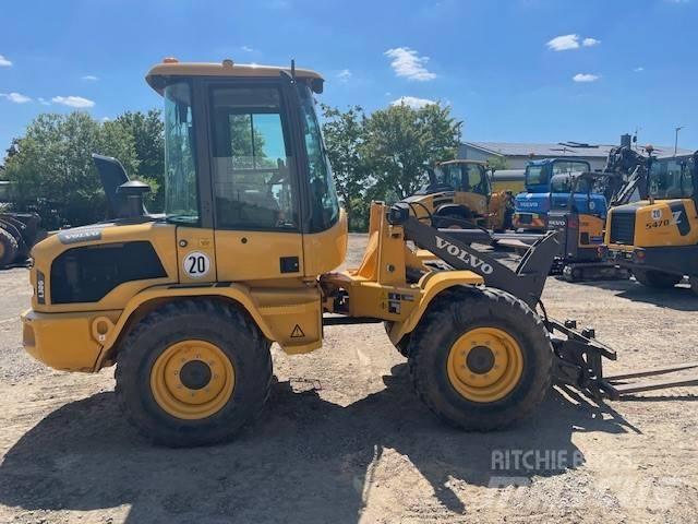 Volvo L 30 G Carregadeiras de rodas
