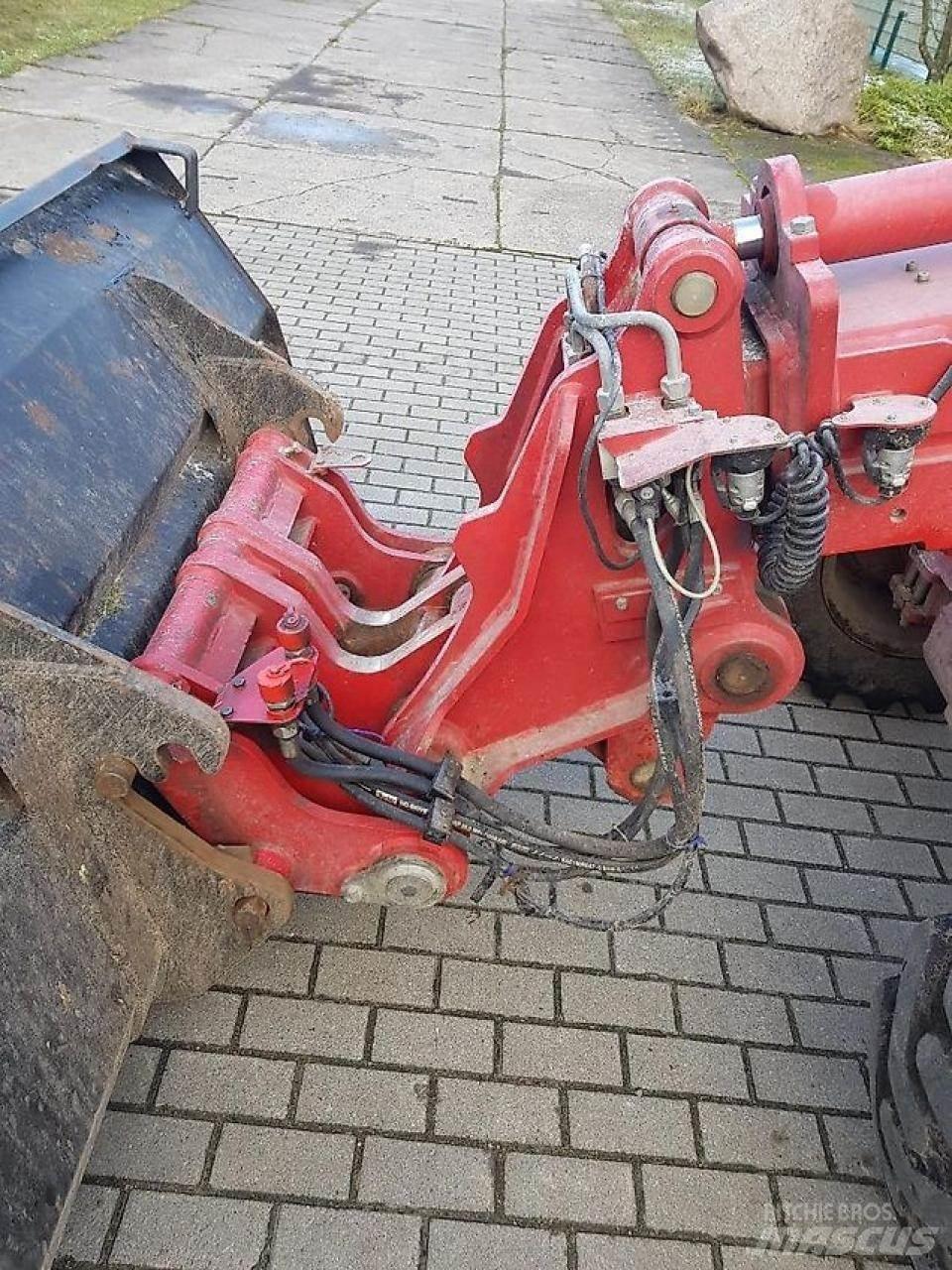 Schäffer 6680T Mini carregadoras