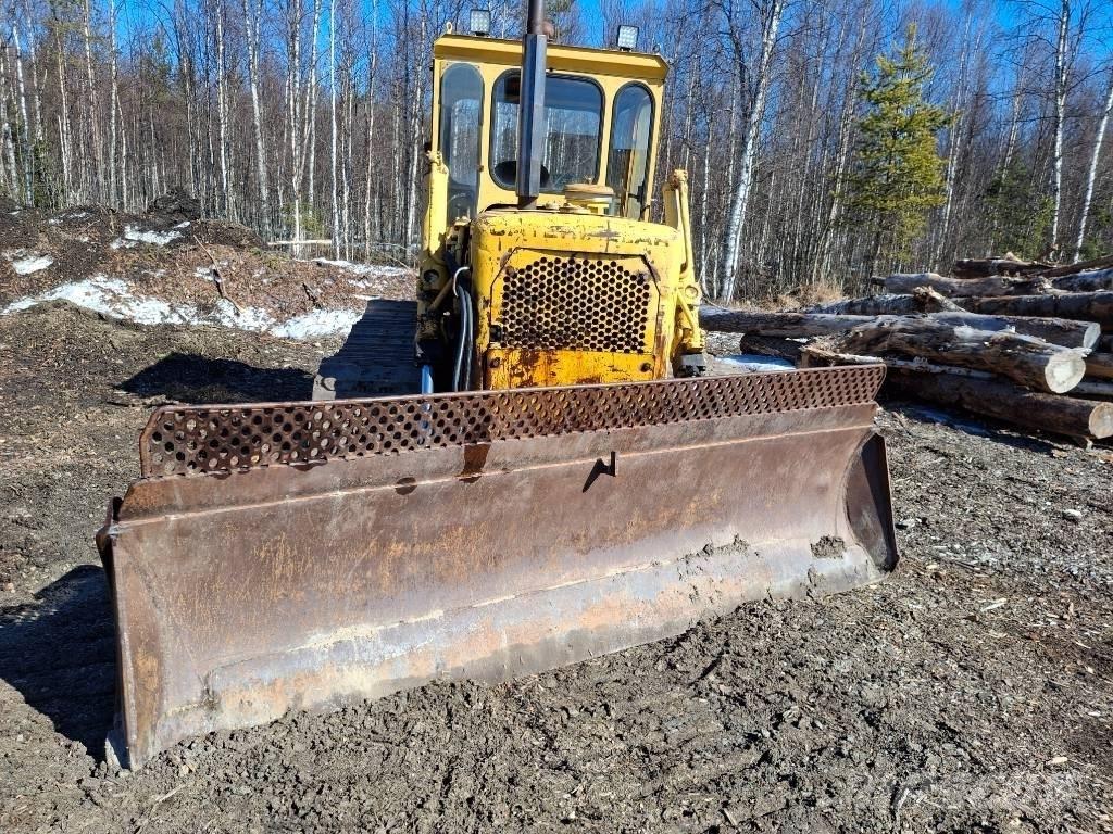 CAT D 4 D Dozers - Tratores rastos