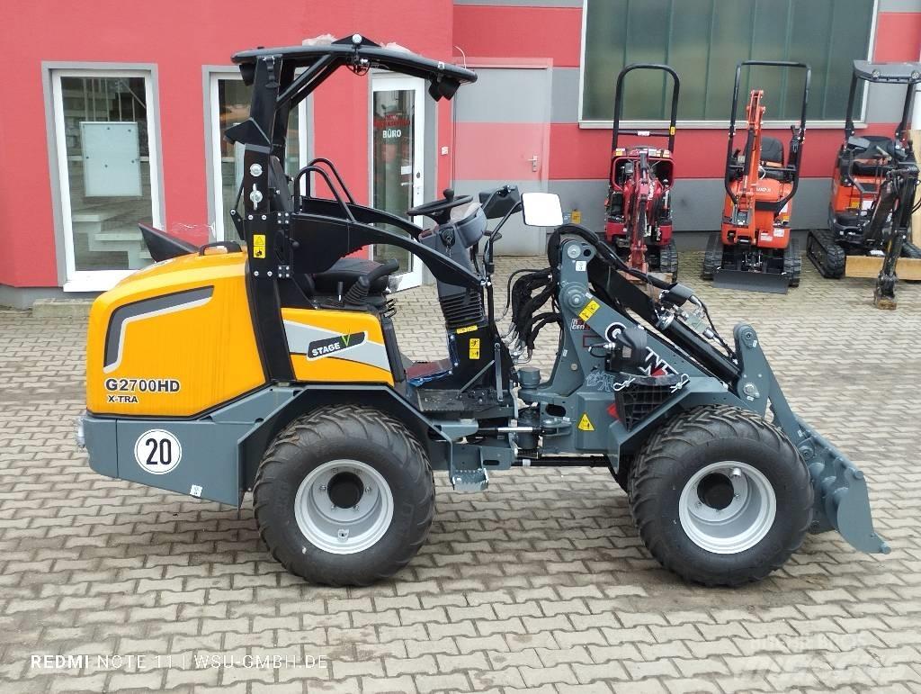 GiANT G2700 Xtra HD Minicarregadeiras