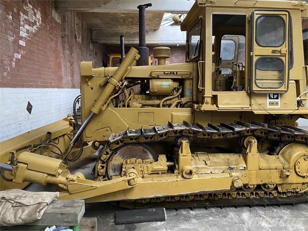 CAT D 6 D LGP Dozers - Tratores rastos