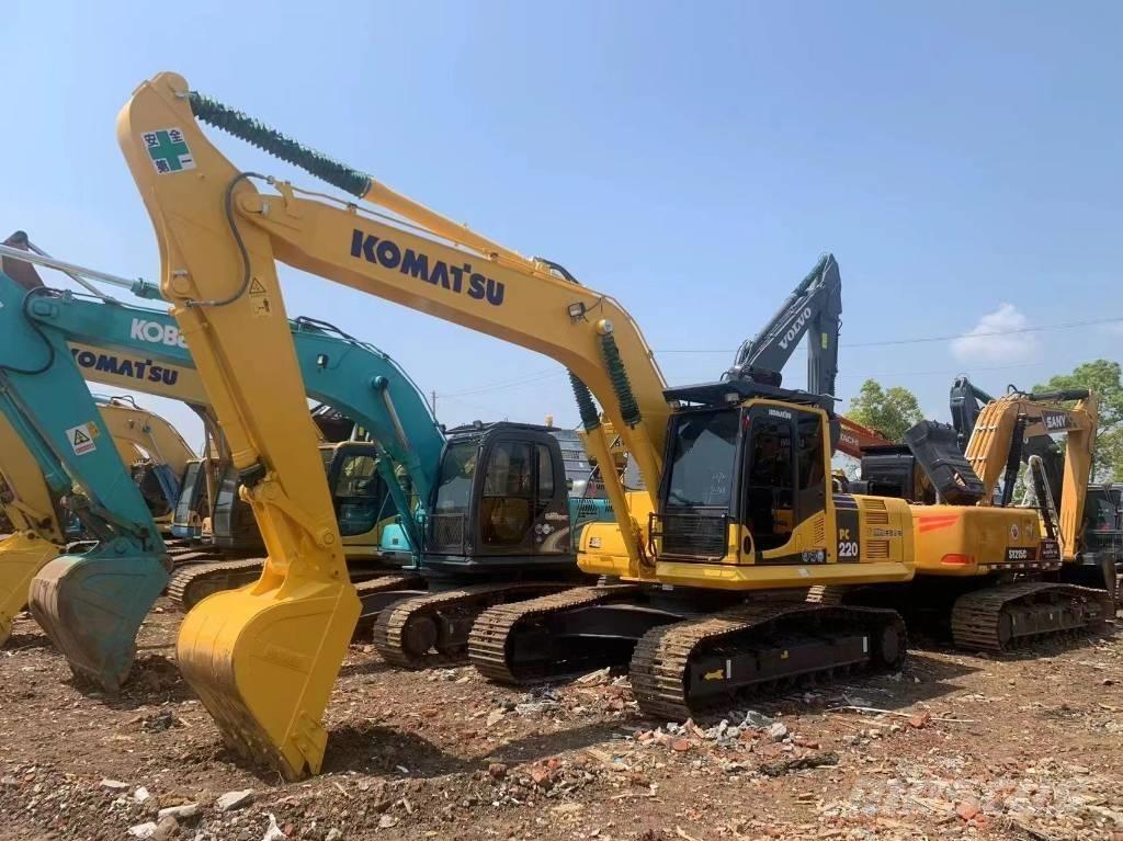 Komatsu PC 200-8 Escavadoras Midi 7t - 12t