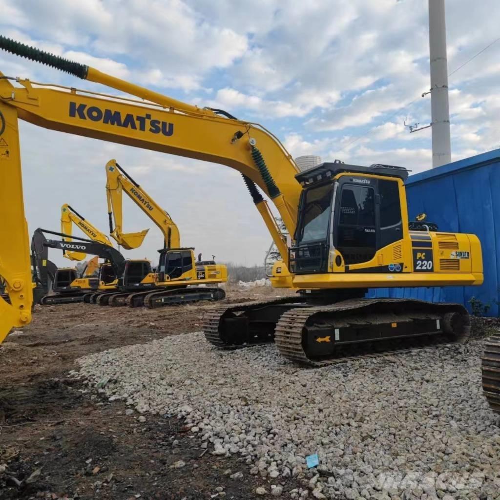 Komatsu PC 220-8 Escavadeiras de esteiras