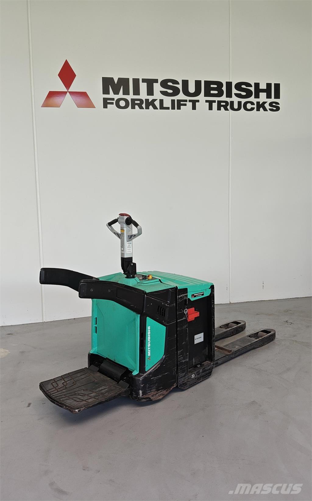 Mitsubishi PBV20N2 Camiőes de caixa aberta