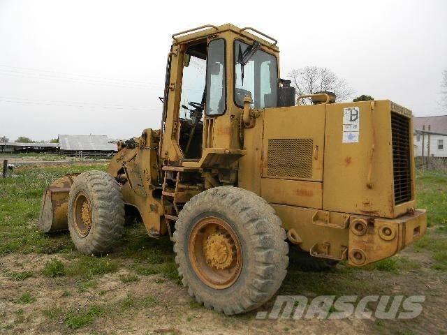 CAT 916 Carregadeiras de rodas
