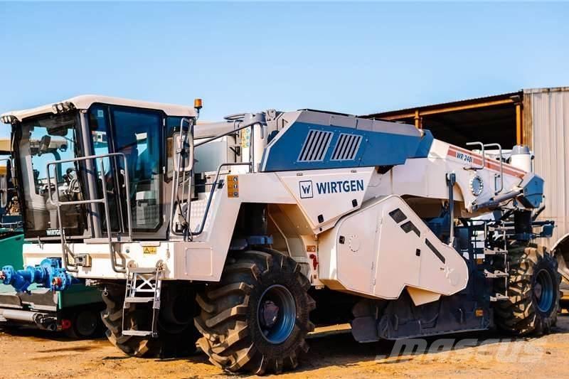 Wirtgen WR240 Outros Camiões