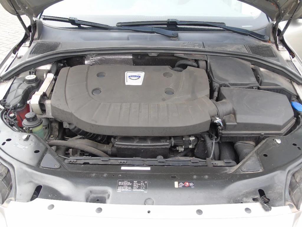 Volvo V70 + manual Automóvel