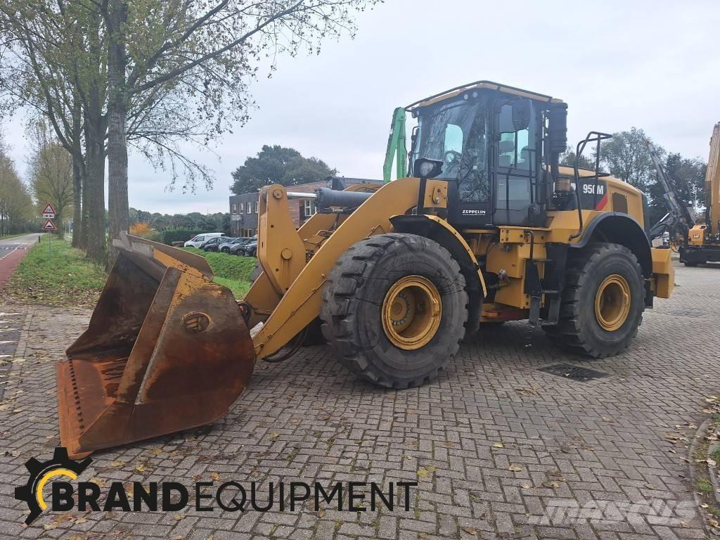 CAT 950M Carregadeiras de rodas