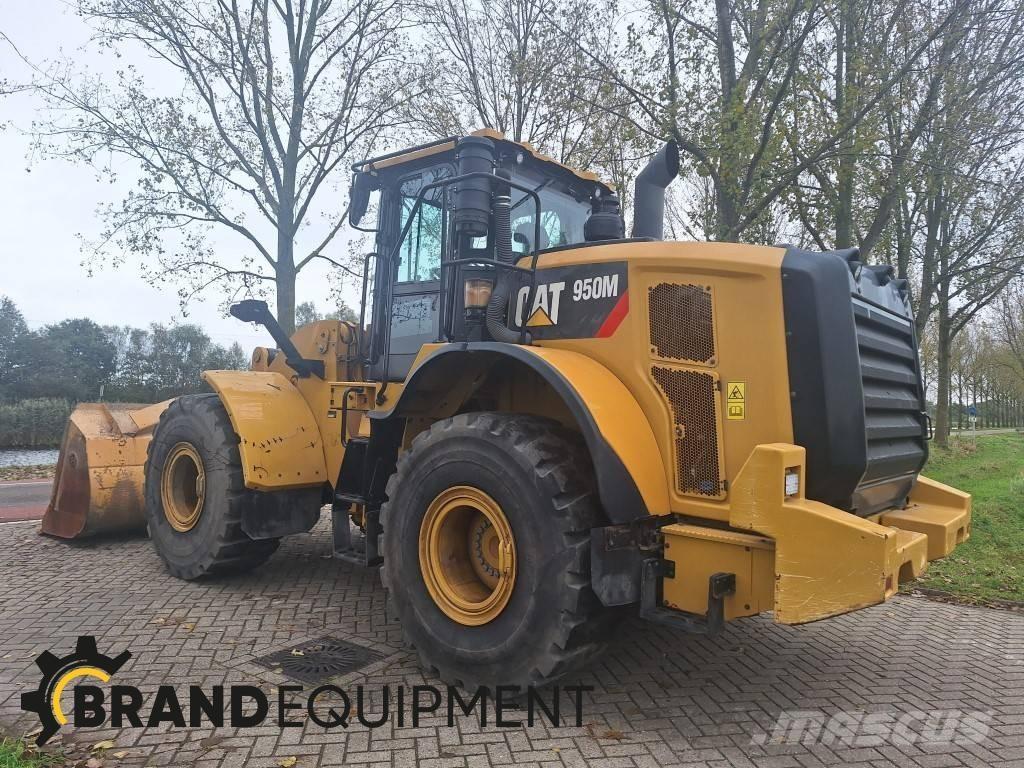 CAT 950M Carregadeiras de rodas