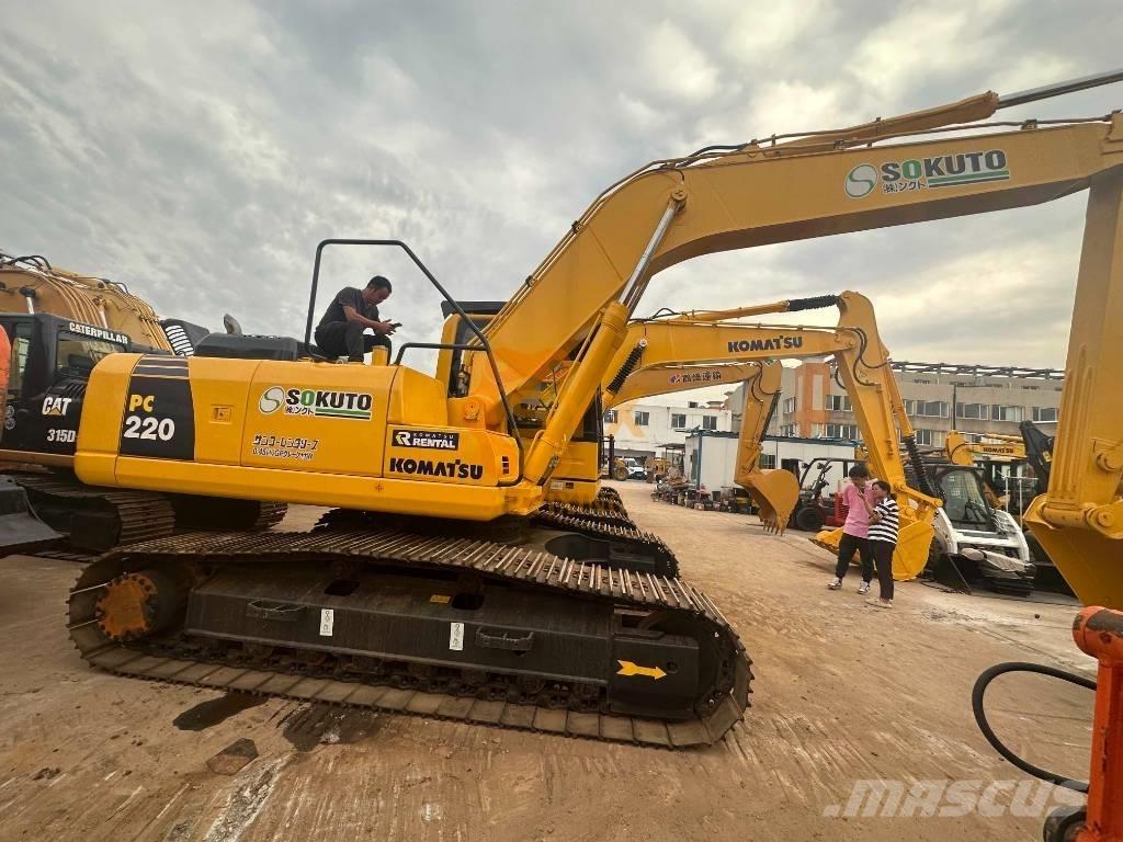 Komatsu PC 220-8 Escavadeiras de esteiras