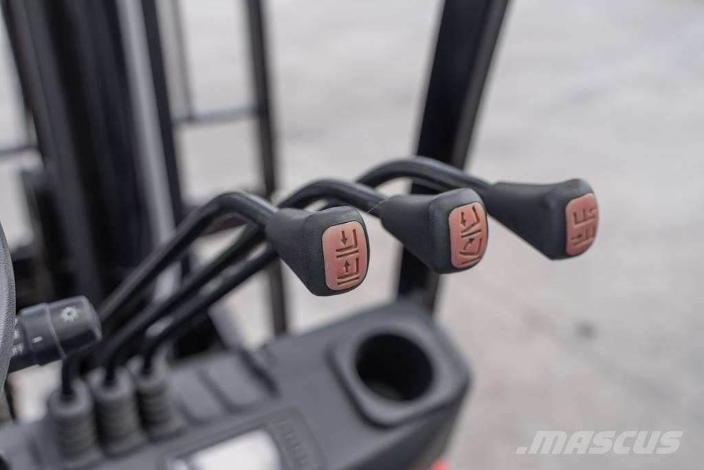 Manitou MI 30 D Empilhadores Diesel