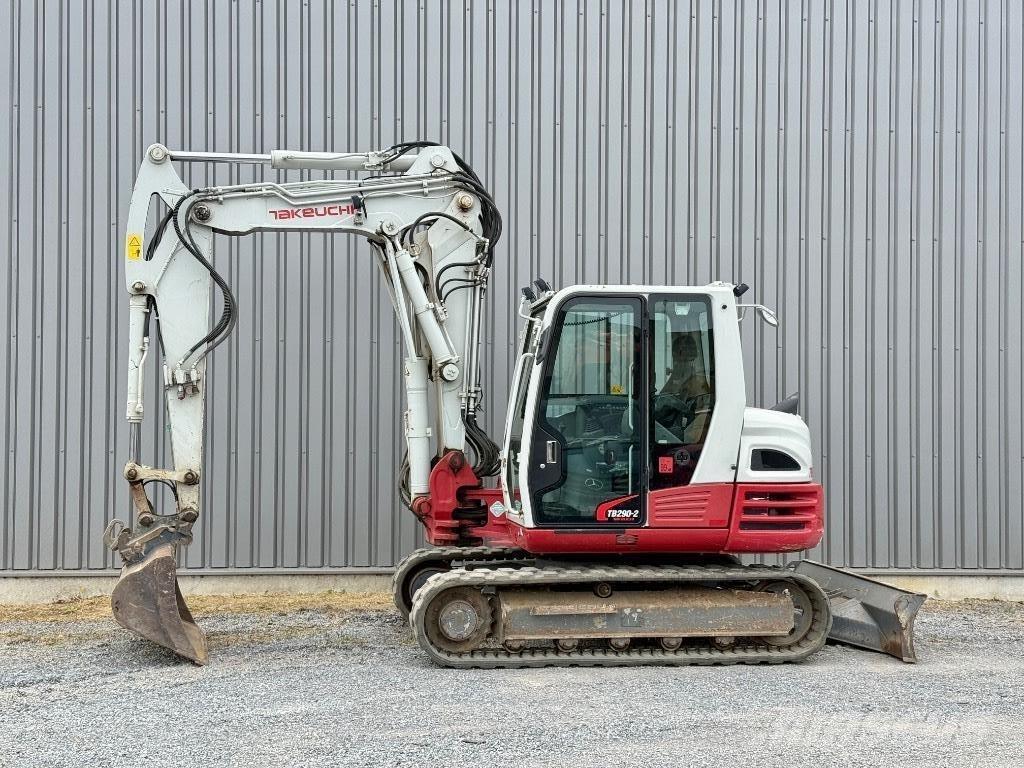 Takeuchi TB 290 Escavadoras Midi 7t - 12t