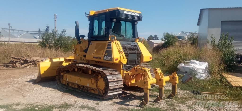 Komatsu D51EX-24 Dozers - Tratores rastos
