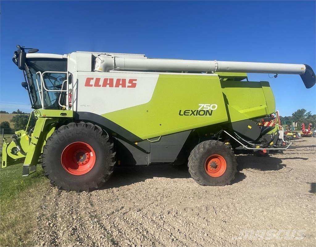 CLAAS Lexion 750 Ceifeiras debulhadoras
