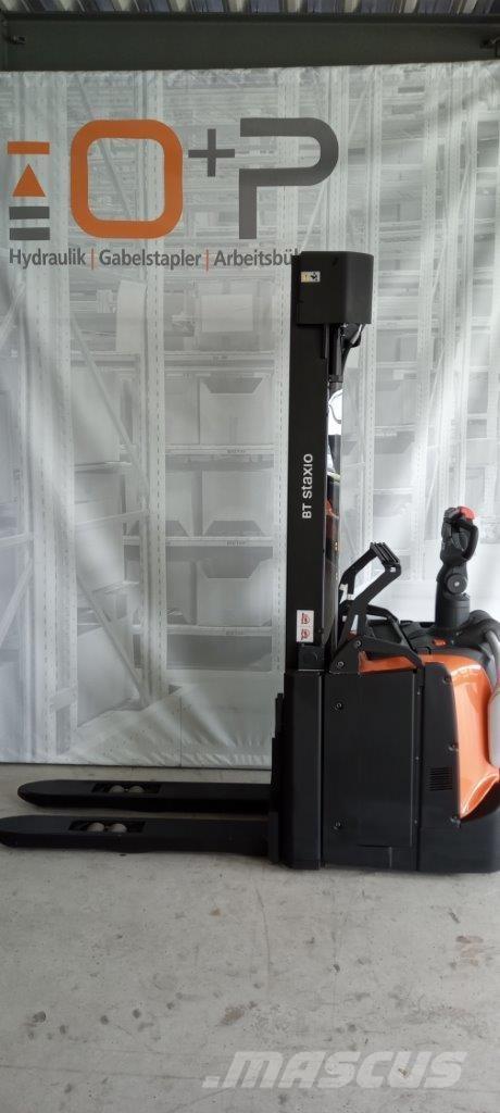 Toyota SPE160L Self propelled stackers