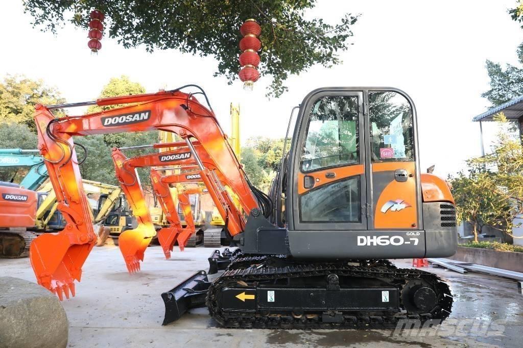 Doosan DH 60-7 Miniescavadeiras