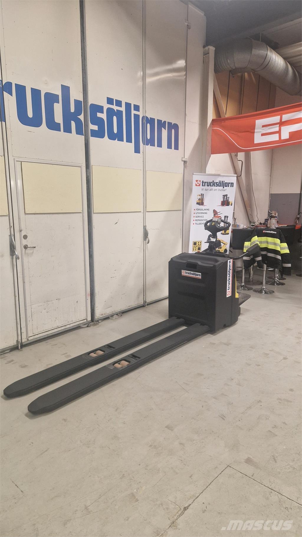 Hyster P2.5S Empilhador para operador externo