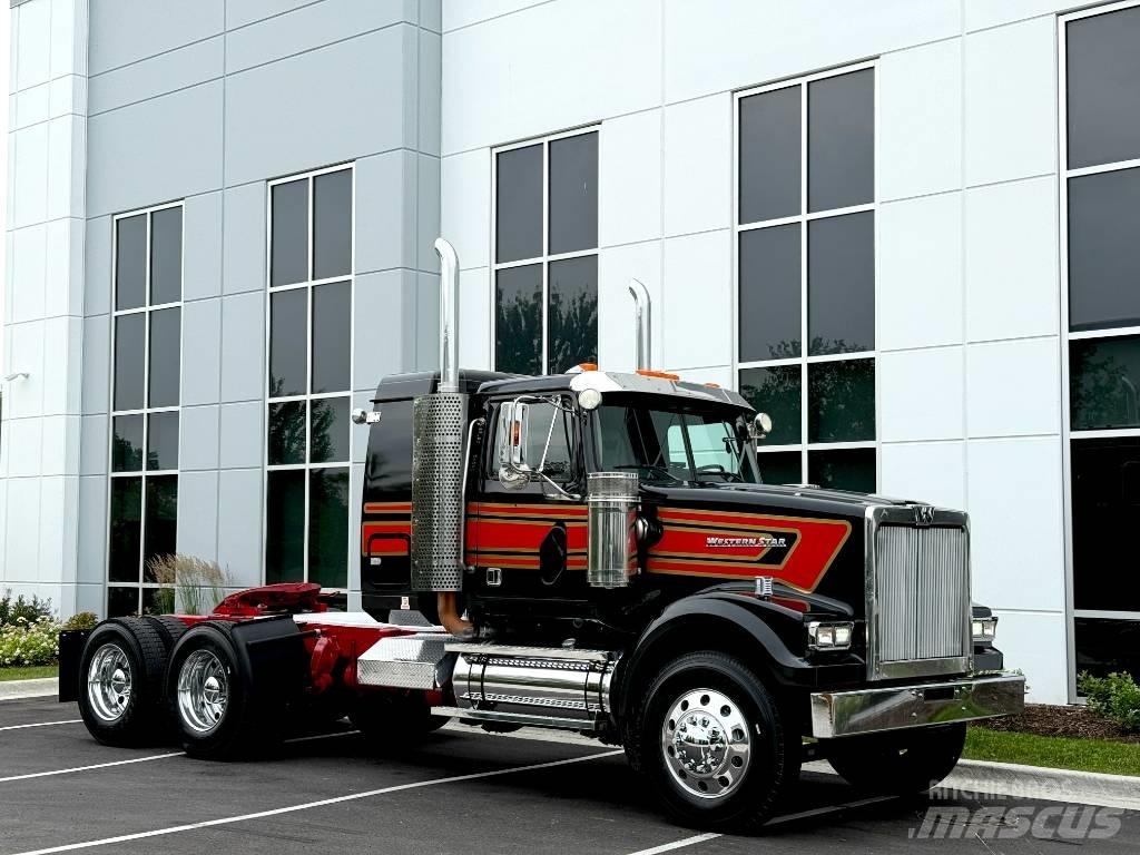Western Star 4900 SF Cavalos Mecânicos
