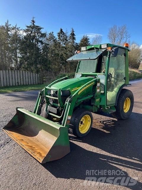John Deere 2720 Tractores compactos