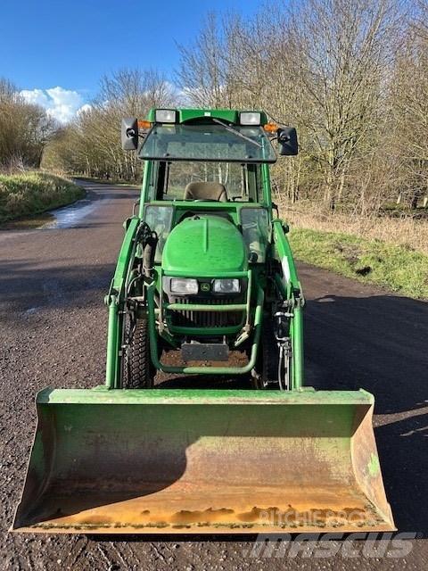John Deere 2720 Tractores compactos