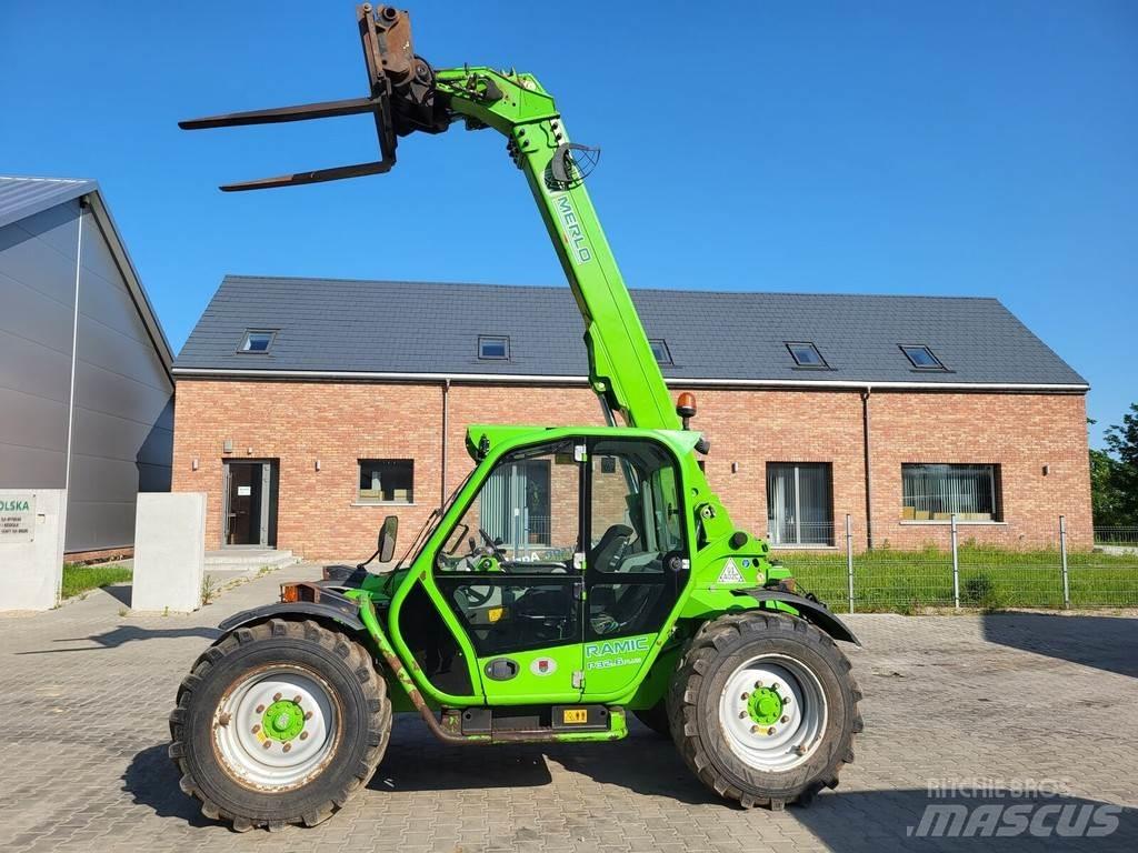 Merlo P32.6 PLUS Carregadora multifunções