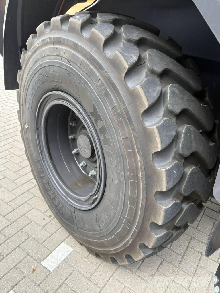 CASE 721G Carregadeiras de rodas