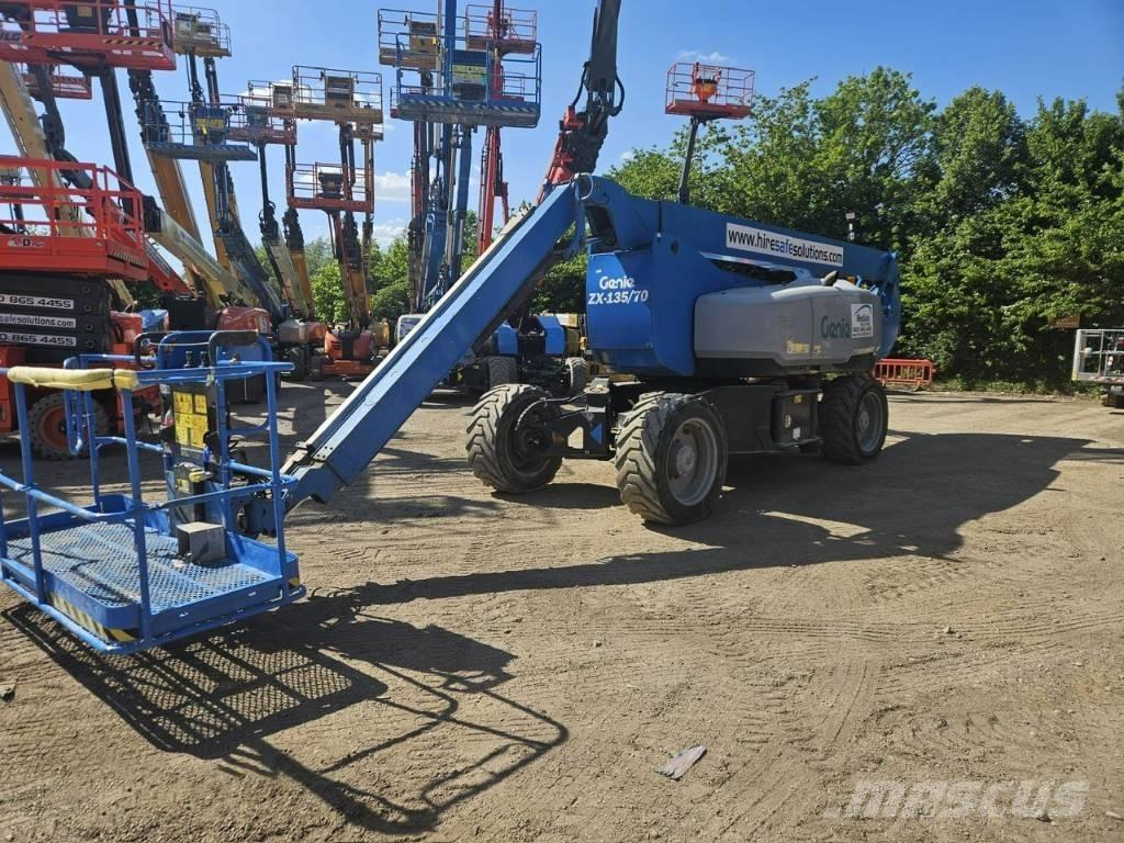 Genie ZX 135/70 Elevadores braços articulados
