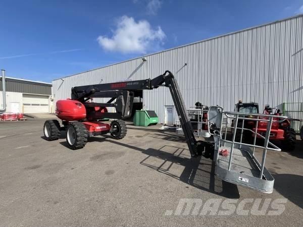 Manitou 200ATJ Elevadores braços articulados