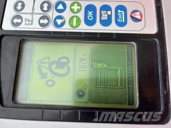 Manitou 200ATJ Elevadores braços articulados