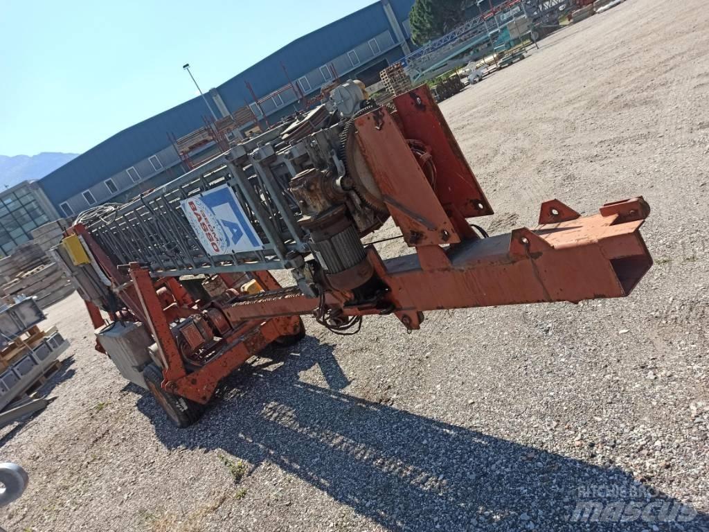 Fari E300 Auto-gruas