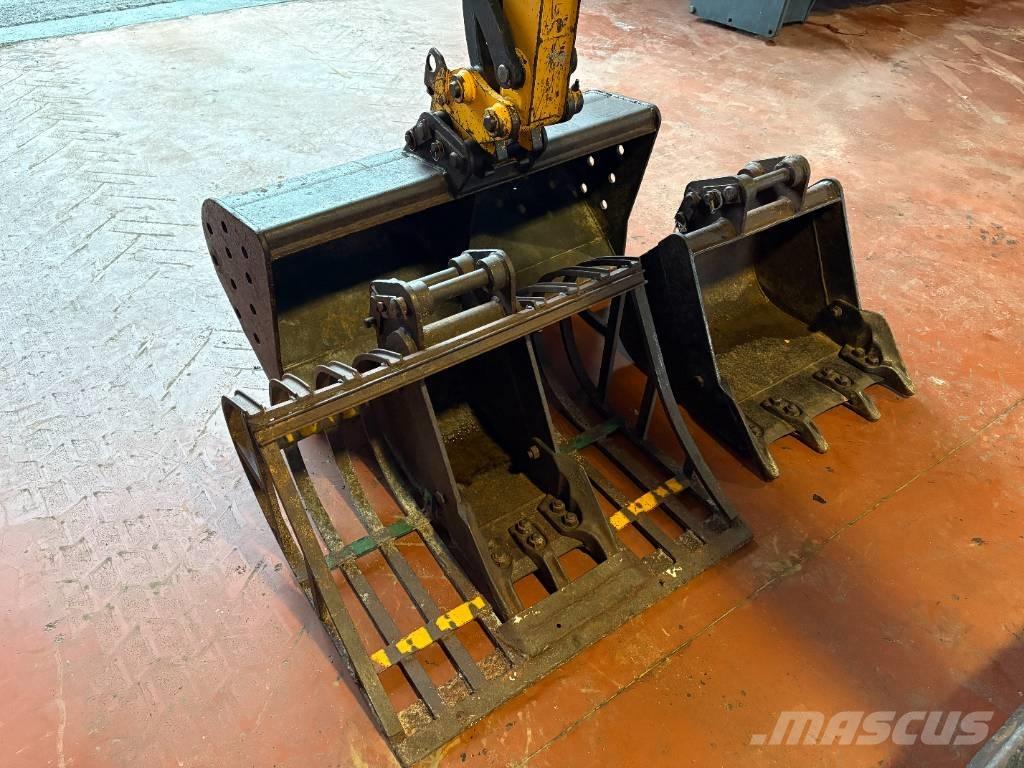 JCB 8024 Miniescavadeiras