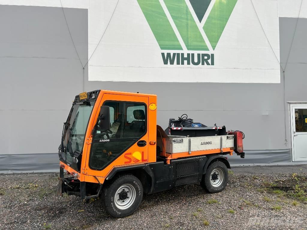 Ladog T1400 Máquinas utilitárias