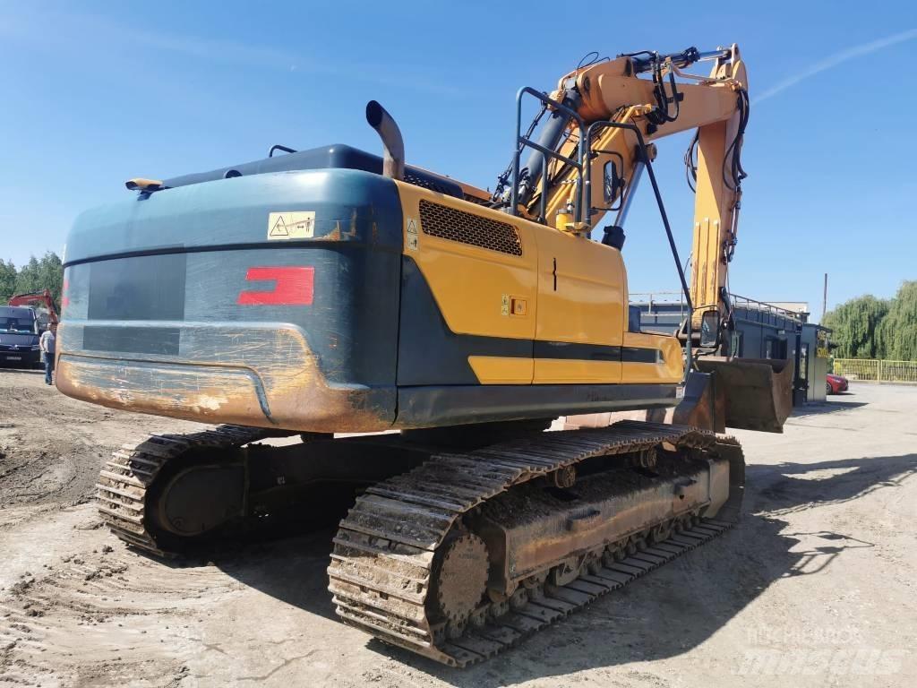 Hyundai HX 260 NL Escavadeiras de esteiras