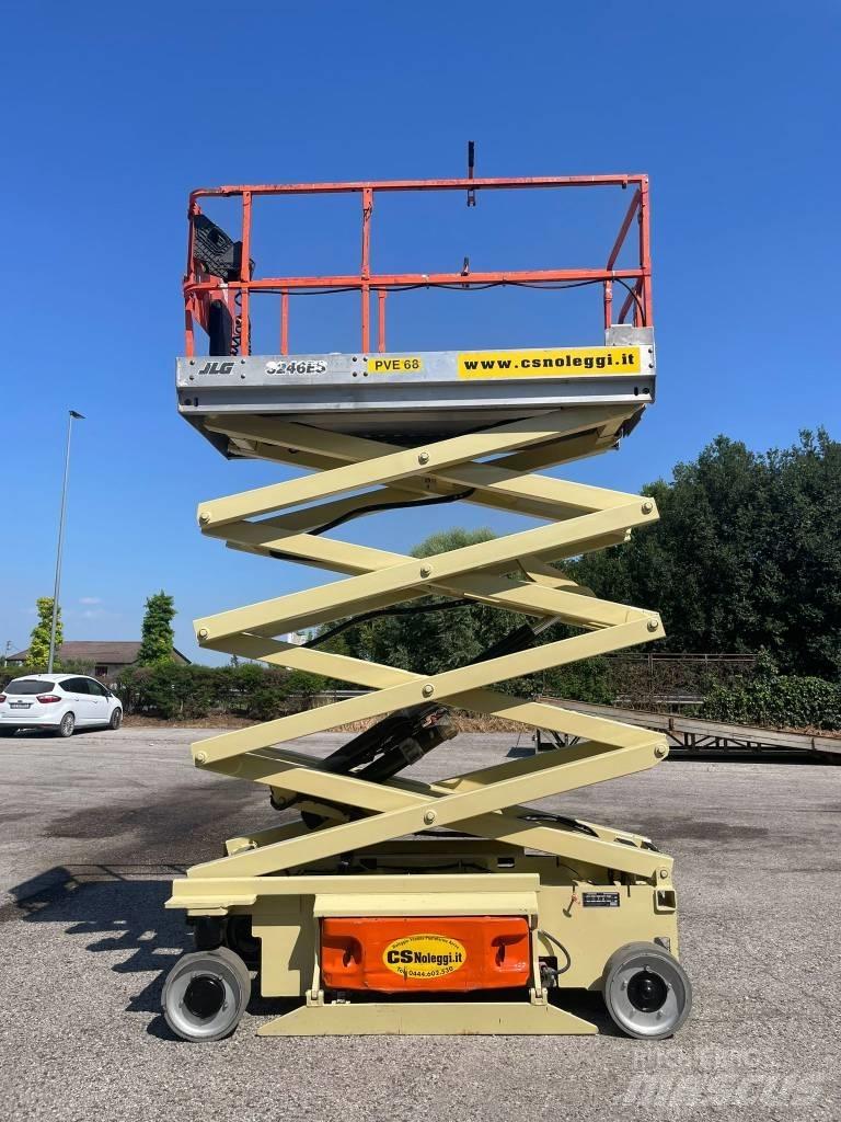 JLG 3246 ES Elevadores de tesoura