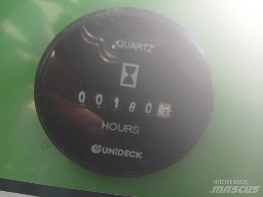 Avant 423 Carregadora multifunções