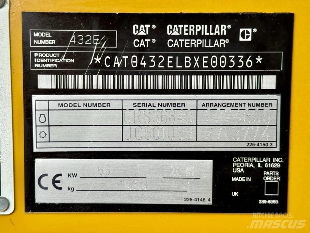 CAT 432 E Retroescavadeiras