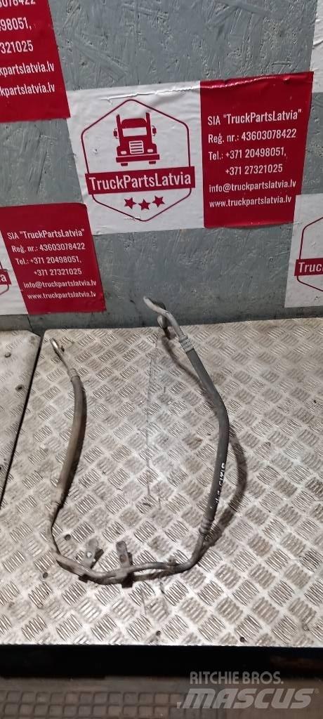 Scania R440  2030647 Radiadores camiões e carrinhas