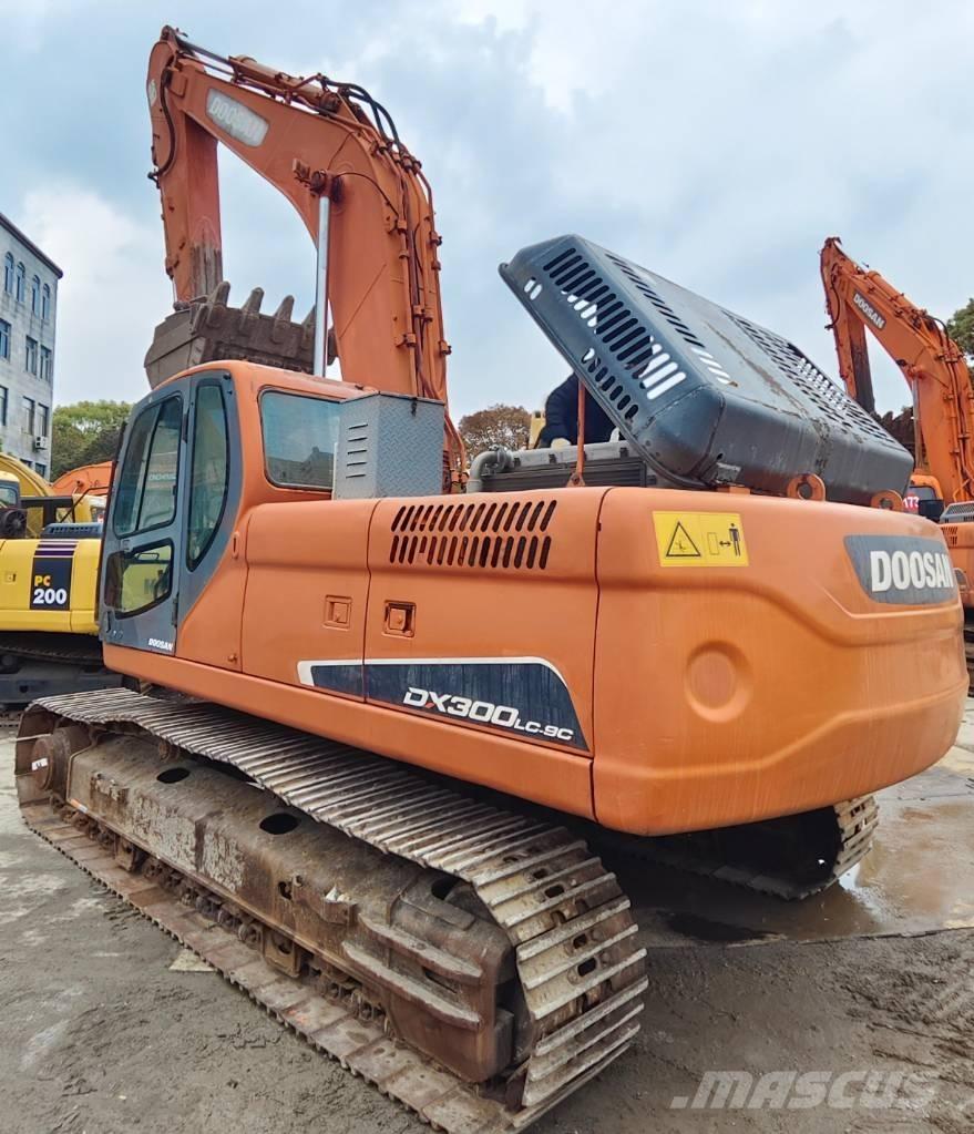 Doosan DX 300 LC Escavadeiras de esteiras