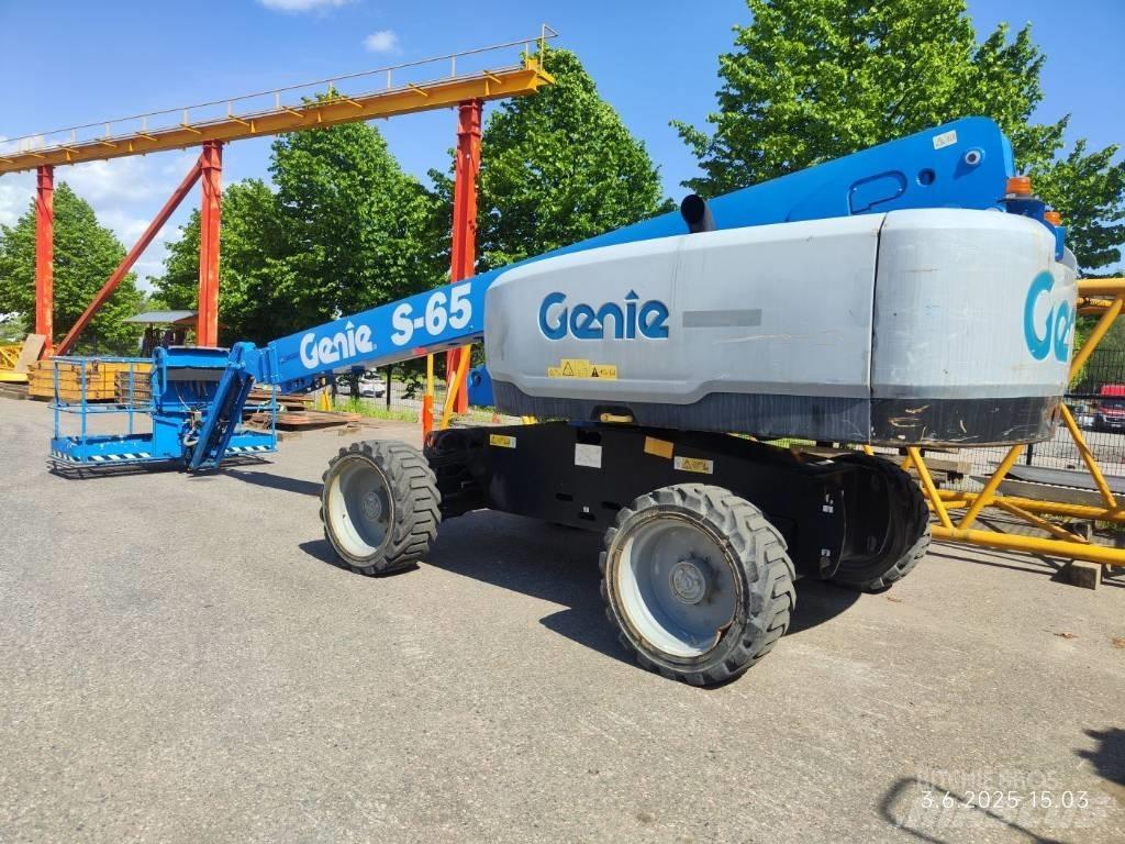 Genie S 65 Elevadores braços articulados