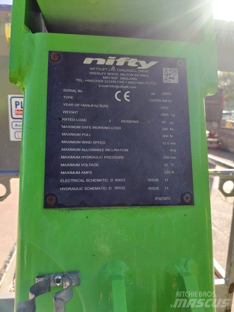 Niftylift 120TPE Plataformas aéreas montadas em atrelados