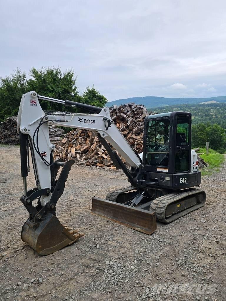 Bobcat E42 Miniescavadeiras